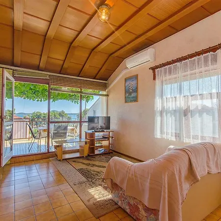 Apartment Jadran