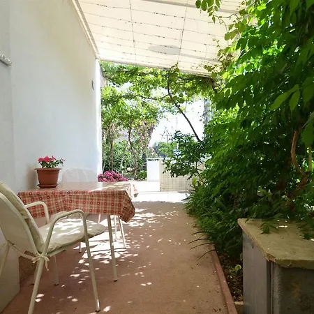 Apartment Jadran