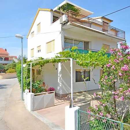 Apartment Jadran