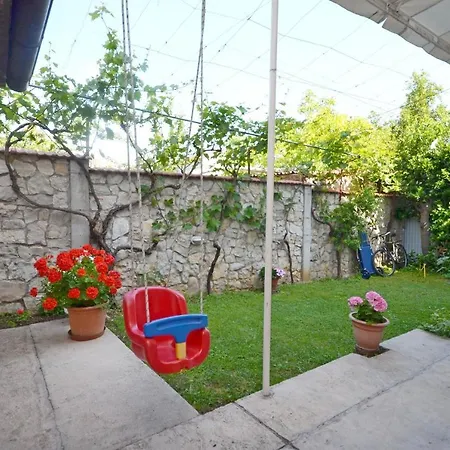 Apartment Jadran *